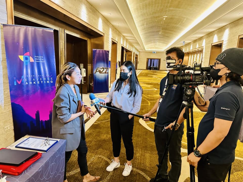 MEMBERS REACT TO METAVERSE THEME